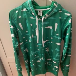 Women’s under Armour hoodie